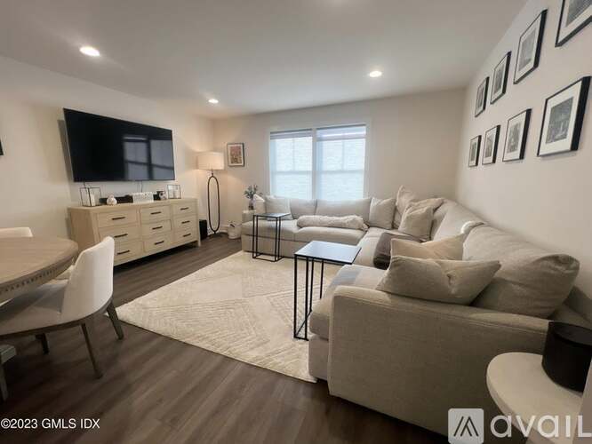 4 Orchard St 3 Beds Apartment for Rent - Photo gallery 4