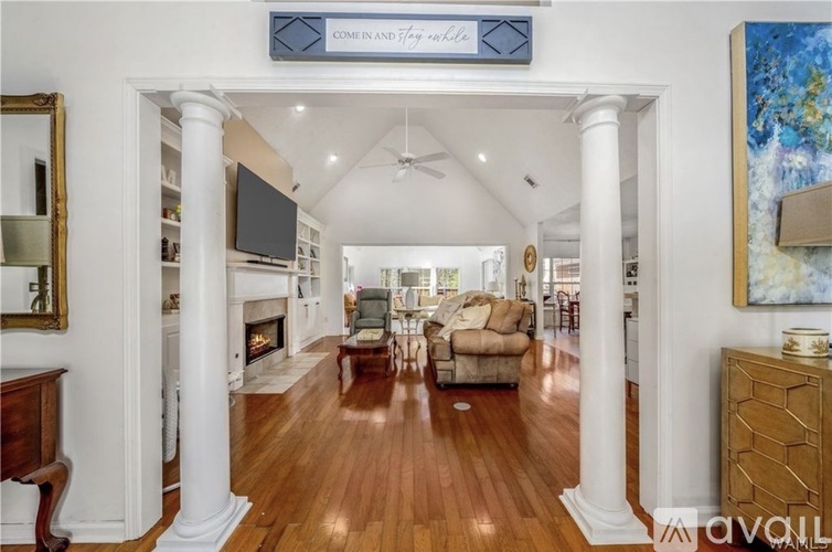 13552 Trailing Vine Way 4 Beds Single Family Home for Rent - Photo gallery 2