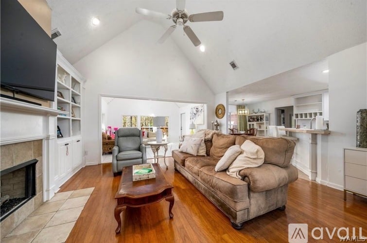 13552 Trailing Vine Way 4 Beds Single Family Home for Rent - Photo gallery 3