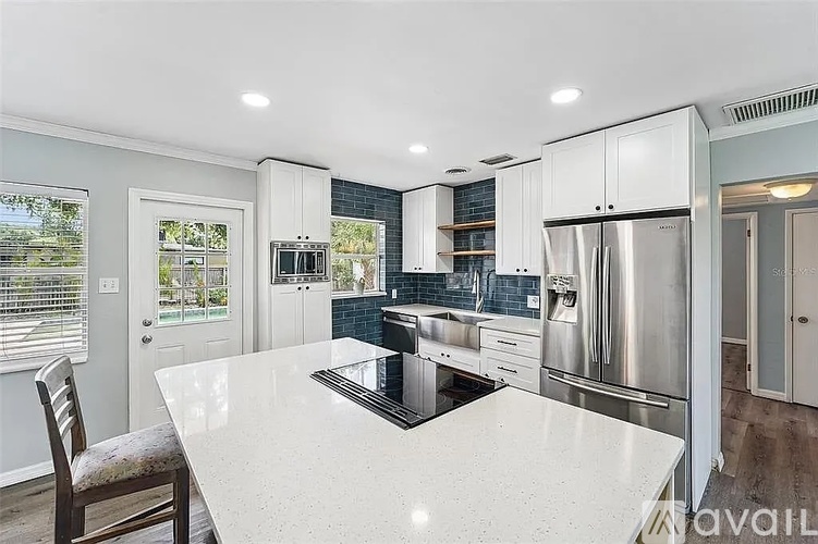 2153 75th Way North 3 Beds Single Family Home for Rent - Photo gallery 2