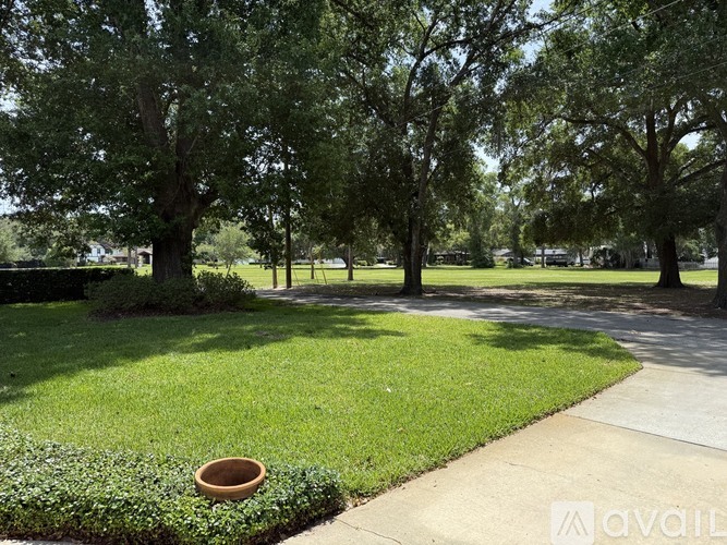 467 Sanford Avenue 3 Beds Single Family Home for Rent - Photo gallery 2