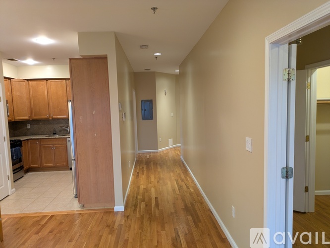 351 South Broad Street 2 Beds Condo for Rent - Photo gallery 3