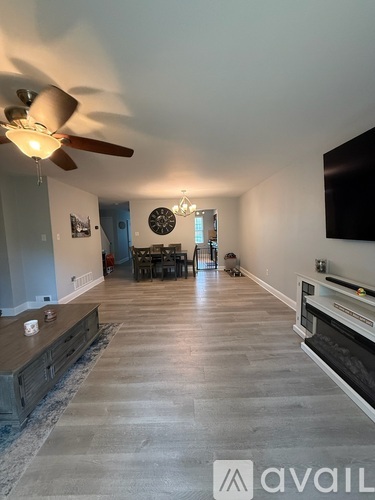 233 Lafayette Drive 3 Beds Townhouse for Rent - Photo gallery 5