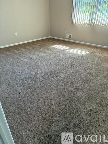 76 Haven Drive 2 Beds Condo for Rent - Photo gallery 4