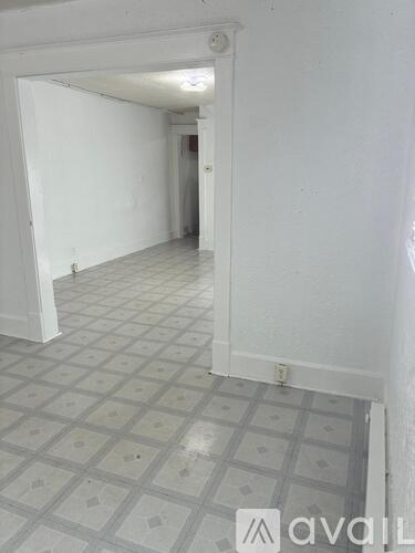913 Keystone Ave 3 Beds Single Family Home for Rent - Photo gallery 5