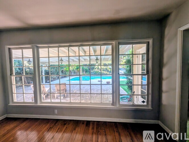 14610 Otsego Street 3 Beds Single Family Home for Rent - Photo gallery 4