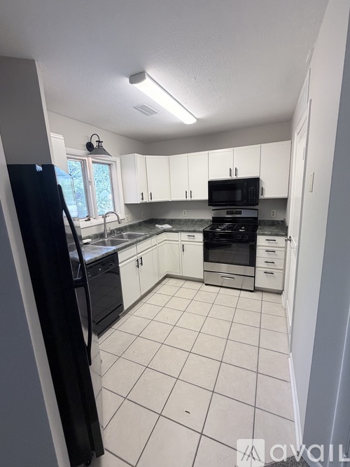 314 Paradise Avenue 1 Condo for Rent - Photo gallery 2