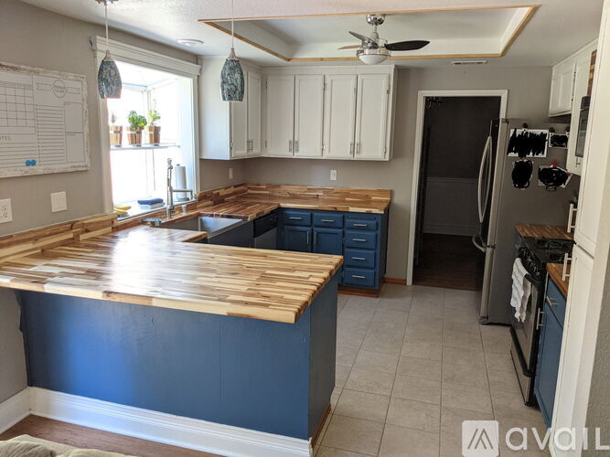 4532 Silvercrest Way 3 Beds Single Family Home for Rent - Photo gallery 2