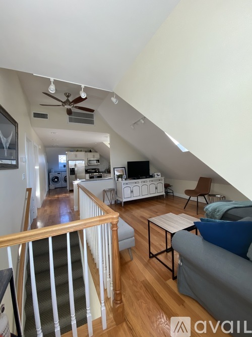26 Forest Avenue 2 Beds Condo for Rent - Photo gallery 1