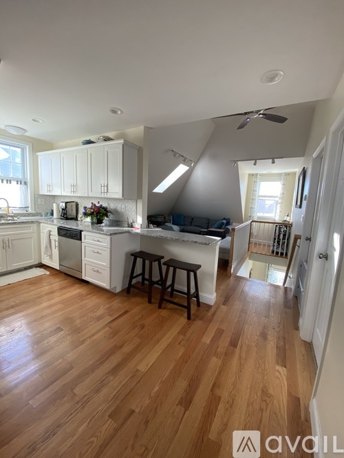 26 Forest Avenue 2 Beds Condo for Rent - Photo gallery 5