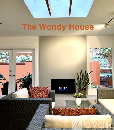 8616 Wonderland Avenue 2 Beds Single Family Home for Rent - Photo gallery 1