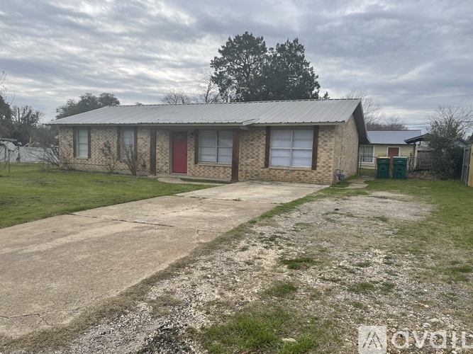 1400 Magnolia Rd 3 Beds Single Family Home for Rent - Photo gallery 4