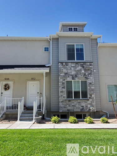 912 North 1190 East 3 Beds Townhouse for Rent - Photo gallery 1
