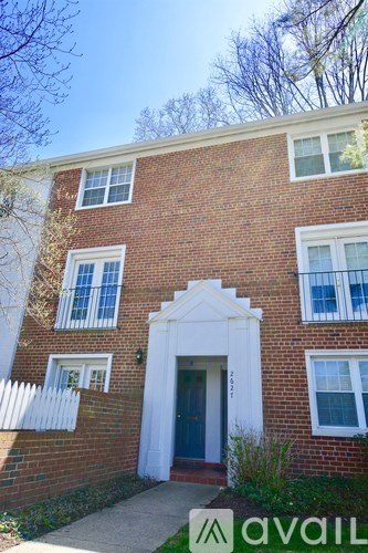 2627 Walter Reed Dr 2 Beds Apartment for Rent