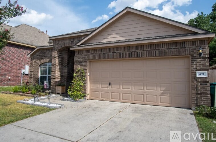 491 Oak Chase Drive 4 Beds Single Family Home for Rent - Photo gallery 1