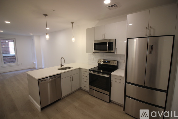 1 Newcomb Street 1 Apartment for Rent - Photo gallery 4