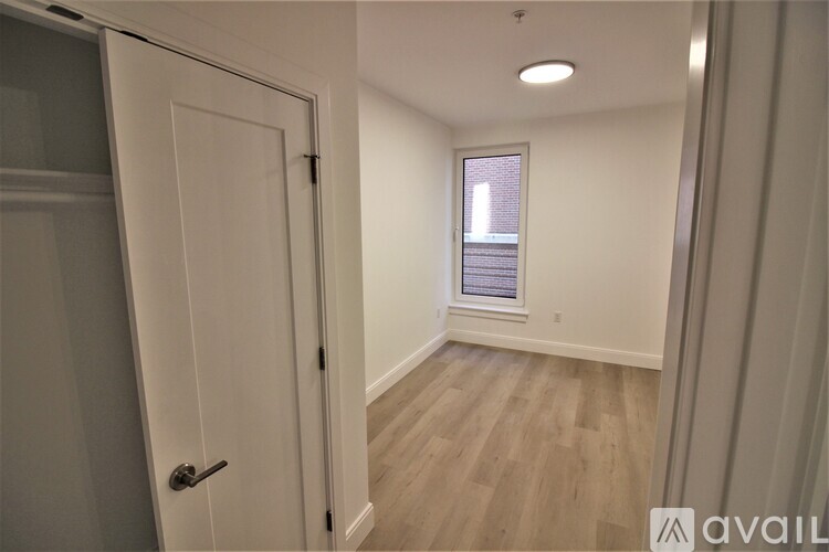 1 Newcomb Street 1 Apartment for Rent - Photo gallery 5