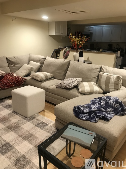 18084 Camdenhurst Drive 2 Beds Single Family Home for Rent - Photo gallery 2