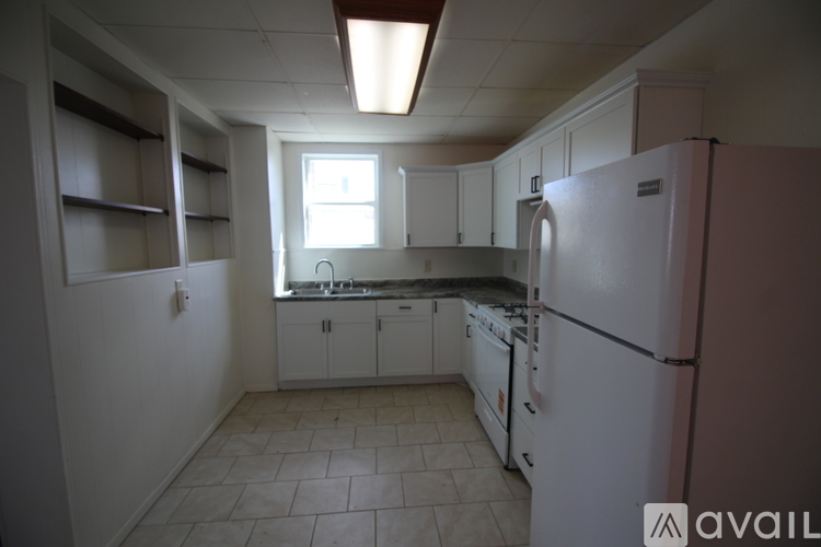 504 Wollan Street 3 Beds Apartment for Rent - Photo gallery 3