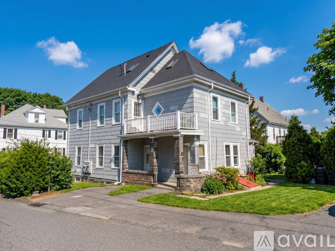 82 Albertina St 3 Beds Apartment for Rent - Photo gallery 1