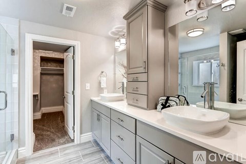 3035 Albion St 2 Beds Apartment for Rent