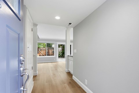 6590 Boston Post Court 3 Beds Apartment for Rent