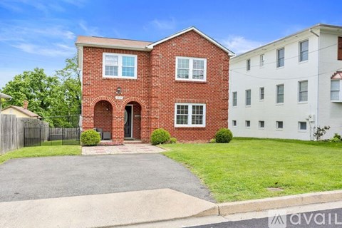 1537 12Th Street South 3 Beds Apartment for Rent