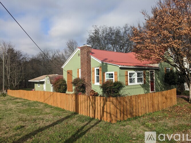103 Lake Court 2 Beds Single Family Home for Rent - Photo gallery 1