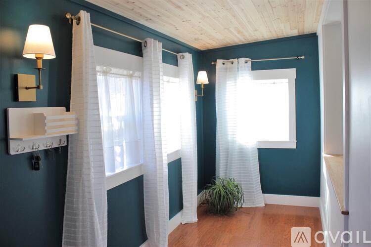 103 Lake Court 2 Beds Single Family Home for Rent - Photo gallery 2