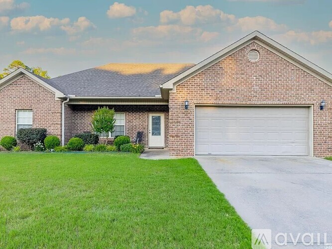 1804 Milburn Drive 3 Beds Single Family Home for Rent - Photo gallery 1