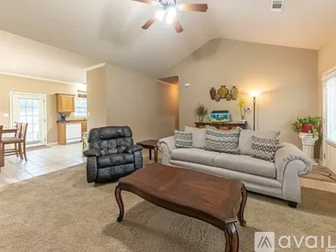 1804 Milburn Drive 3 Beds Single Family Home for Rent - Photo gallery 4