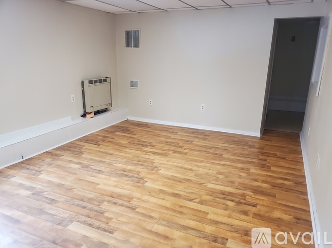 10 Glove Street 2 Beds Apartment for Rent - Photo gallery 4