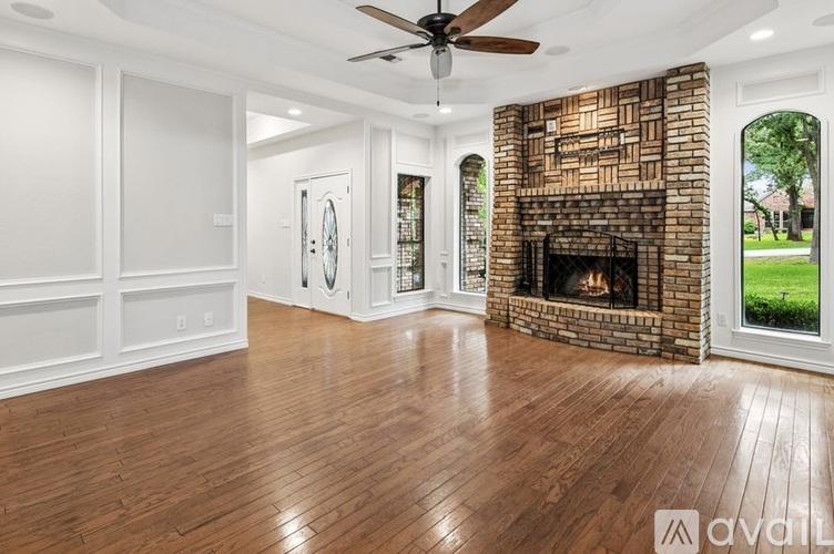 1798 Kingswood Drive 4 Beds Single Family Home for Rent - Photo gallery 3