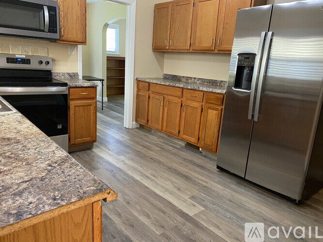 1302 Riddle Ave 3 Beds Single Family Home for Rent - Photo gallery 5