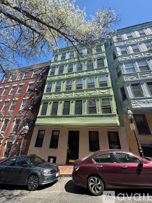 32 Grove St 1 Apartment for Rent - Photo gallery 1