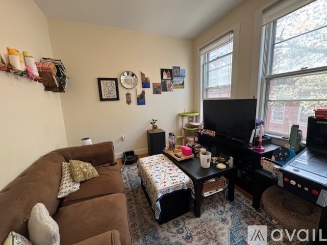 32 Grove St 1 Apartment for Rent - Photo gallery 3