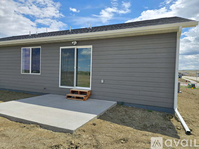 303 Northern Lights Boulevard 2 Beds Townhouse for Rent - Photo gallery 5