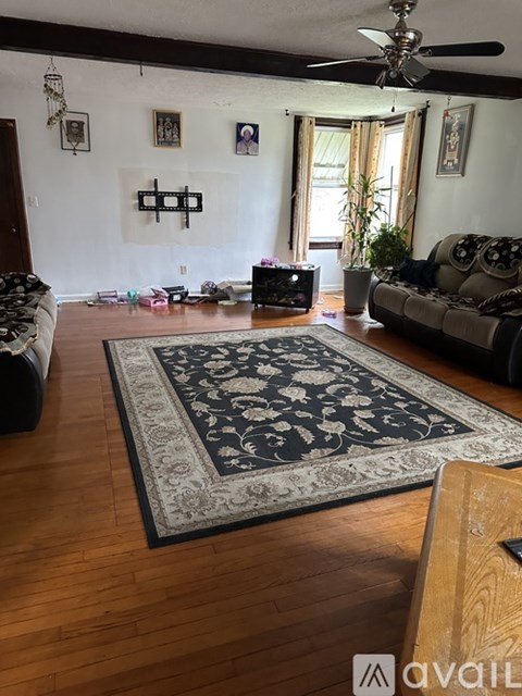 8008 Woodyard Road 4 Beds Apartment for Rent