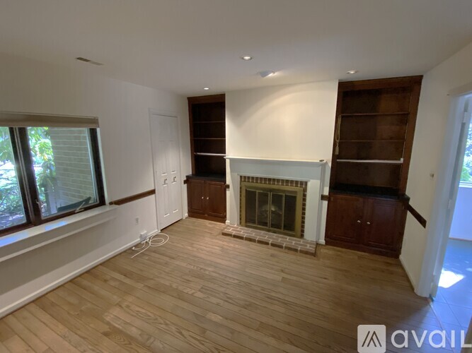 354 Paoli Woods Drive 3 Beds Townhouse for Rent - Photo gallery 4