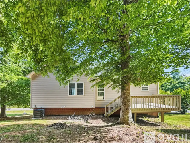 317 Beacon Hills Dr 3 Beds Single Family Home for Rent - Photo gallery 1