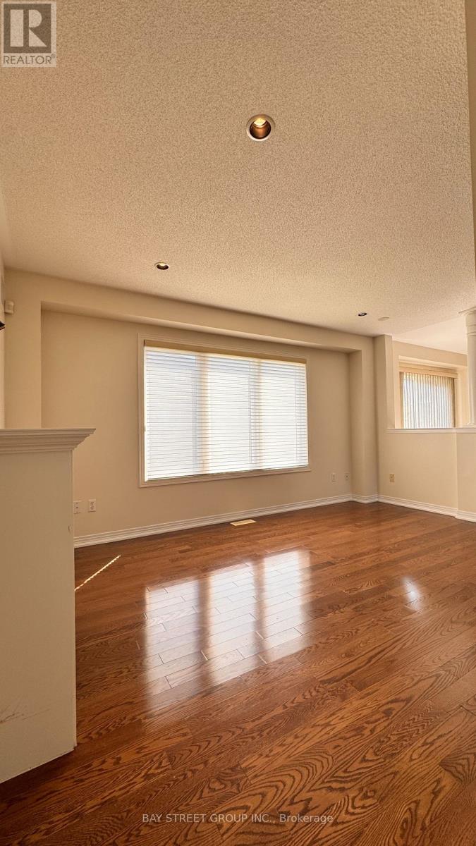 110 WILLIAM BOOTH AVENUE 3 Beds House for Rent - Photo gallery 3