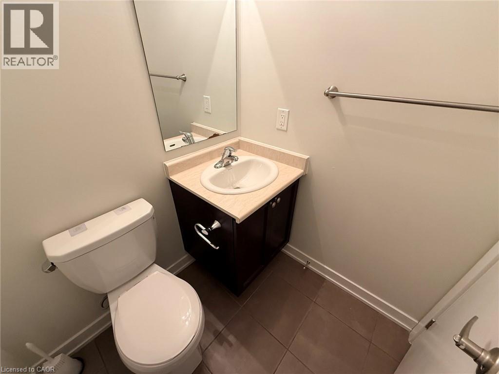 590 NORTH SERVICE Road Unit# 75 2 Beds Home, Townhouse for Rent - Photo gallery 4