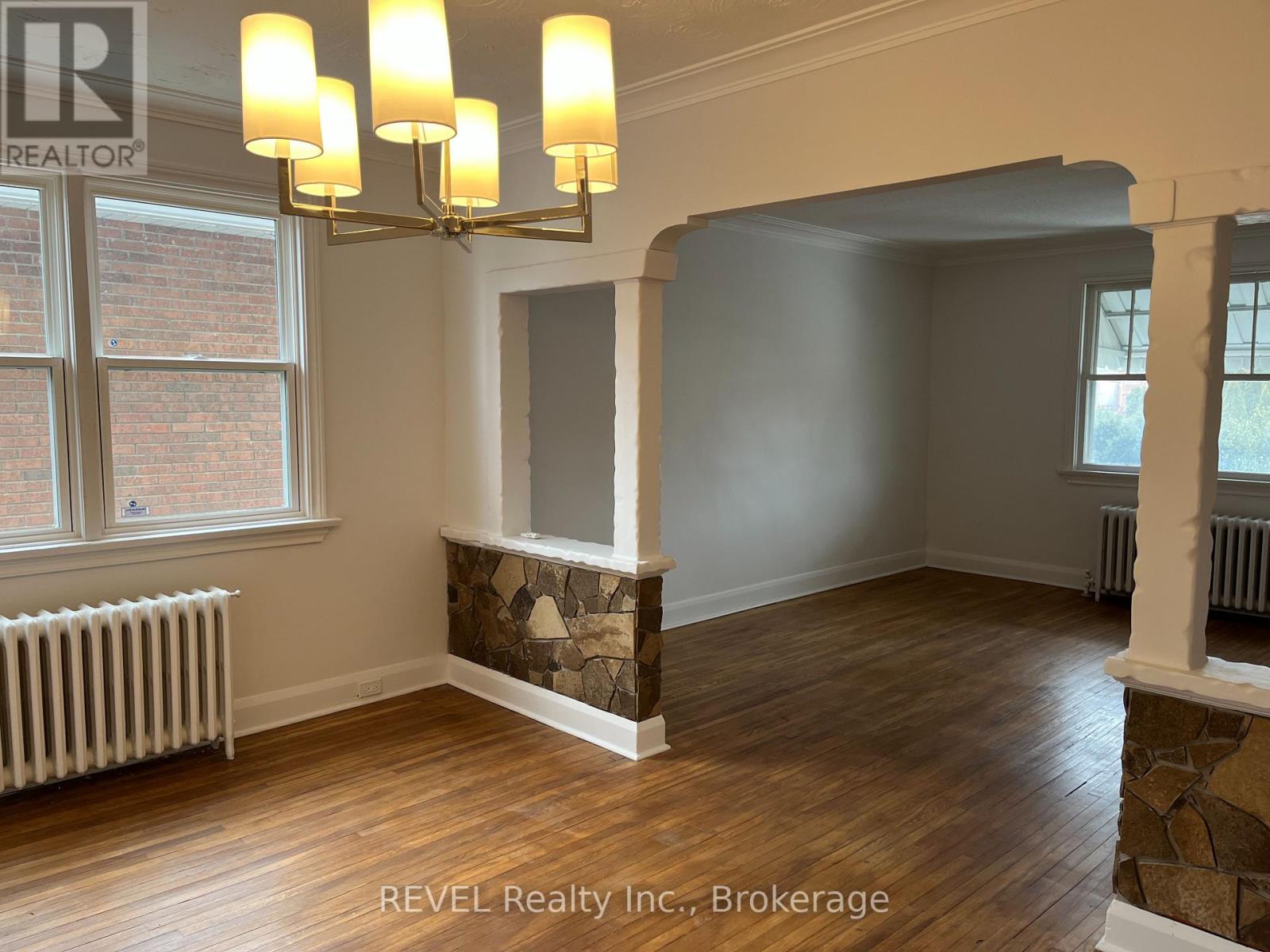 232 VINE STREET 2 Beds Home, Multifamily, Duplex for Rent - Photo gallery 4