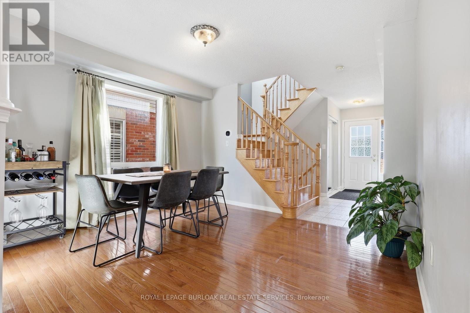2285 COLBECK STREET 3 Beds Home, Townhouse for Rent - Photo gallery 5