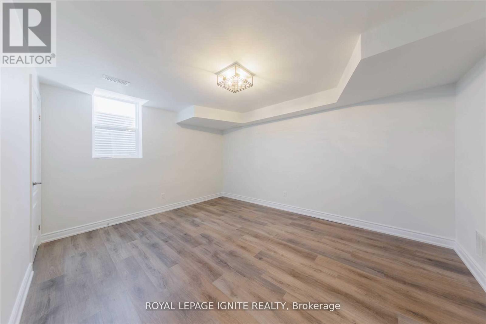 BSMT - 234 CROMBIE STREET 2 Beds House for Rent - Photo gallery 5