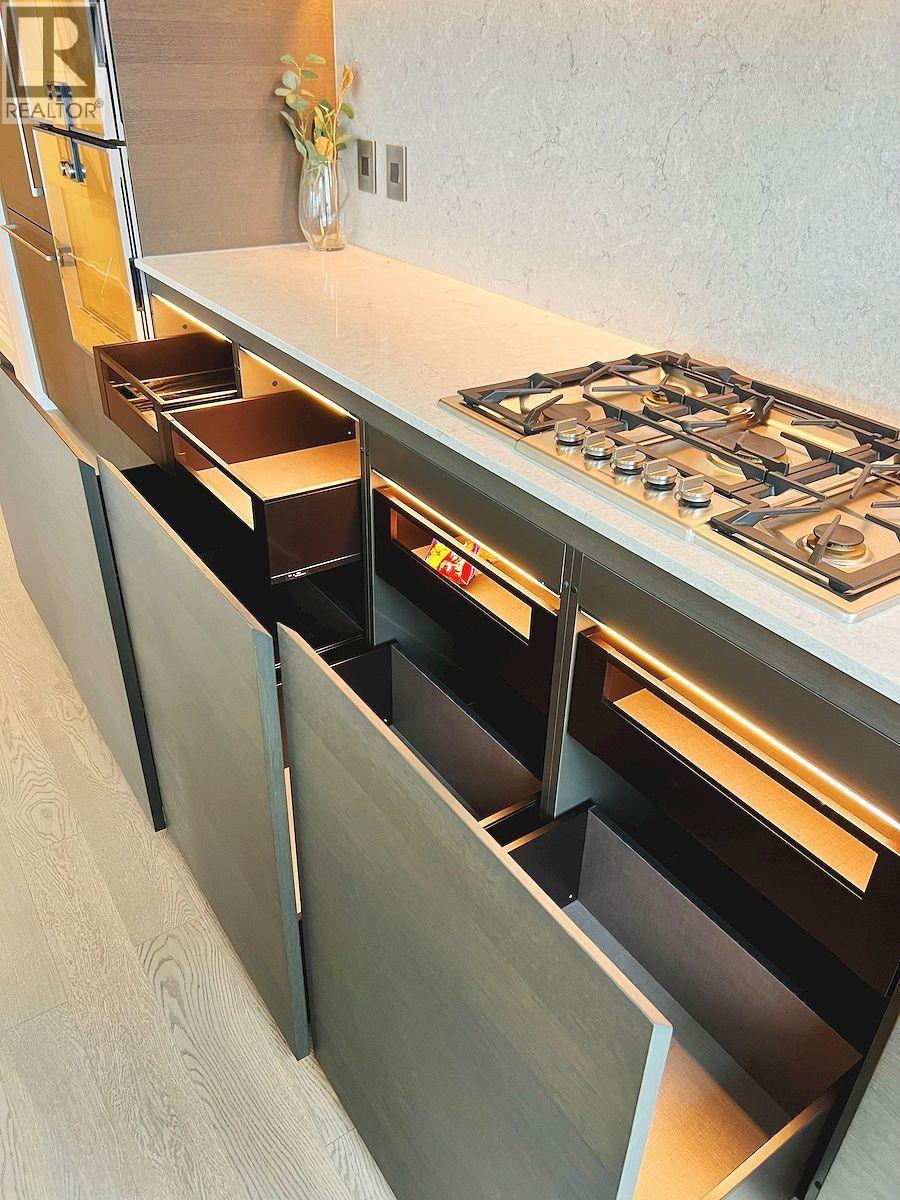 21F 1408 ROBSON STREET 2 Beds Apartment, Home for Rent - Photo gallery 2