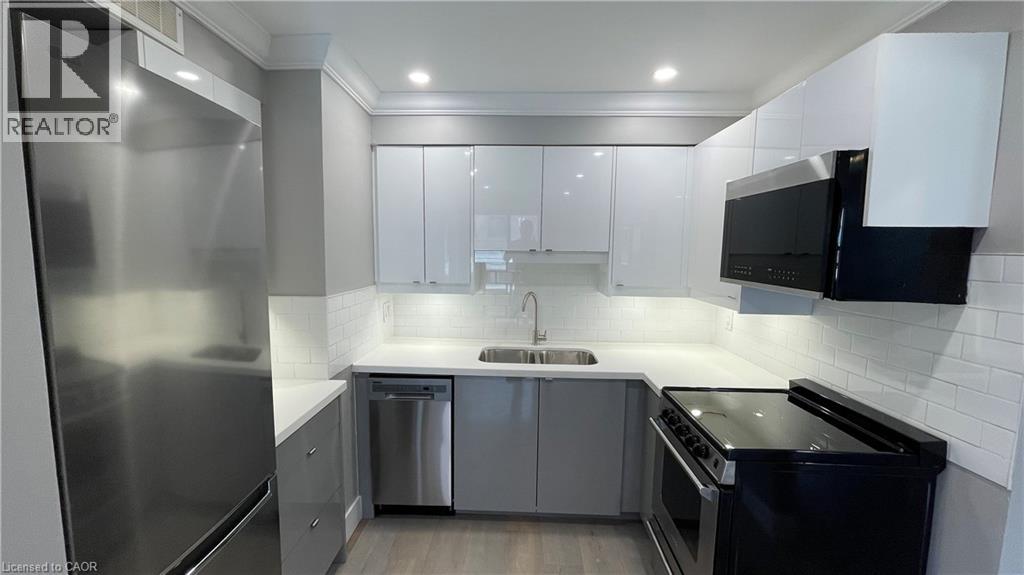 700 LAWRENCE Road Unit# 102 1 Apartment, Home for Rent - Photo gallery 2