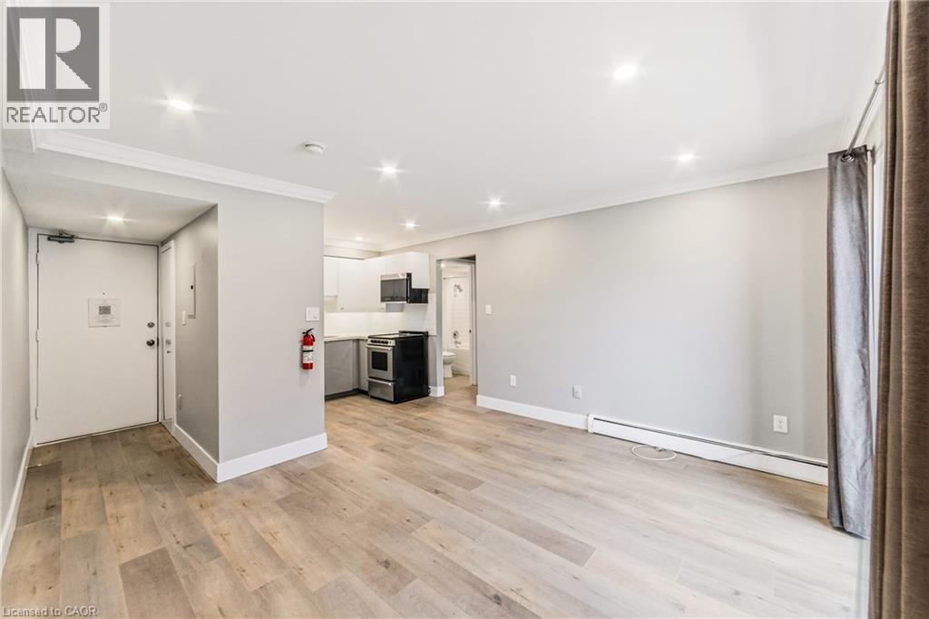 700 LAWRENCE Road Unit# 102 1 Apartment, Home for Rent - Photo gallery 5