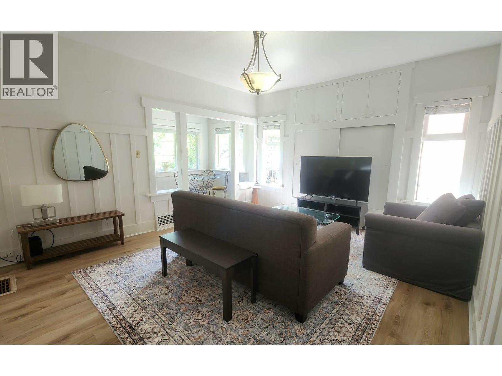 3142 W 2ND AVENUE 1 House for Rent - Photo gallery 4