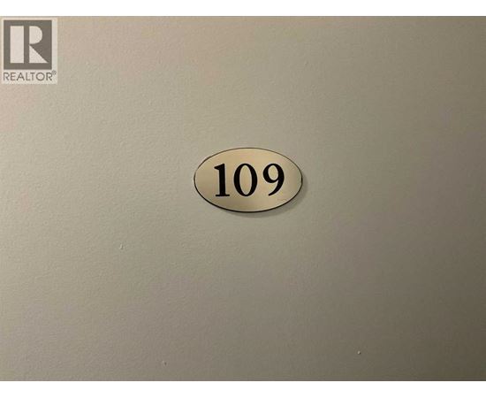 A sign with the number 109 on it.